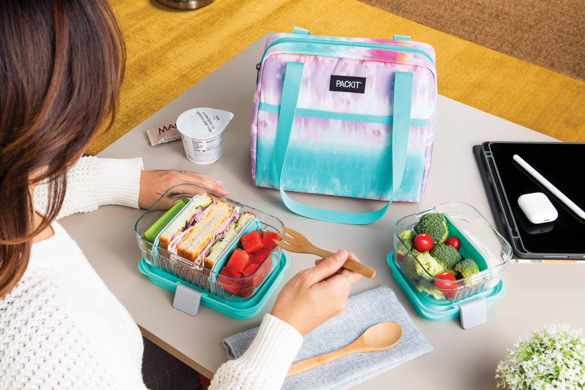 freezable-hampton-lunch-bag-w1 2022_Lifestyle_Hampton-Lunch-Bag_Tie-Dye-Sorbet_02_Lores_718dd725-efea-42d0-9ebf-1660f0dafb34.jpg