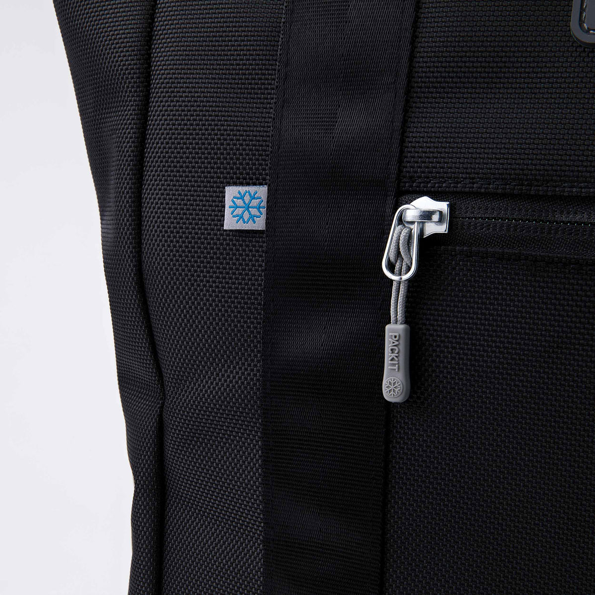 freezable-carry-tote-f9 freezable-carry-tote-black-gray-zoom-flag.jpg