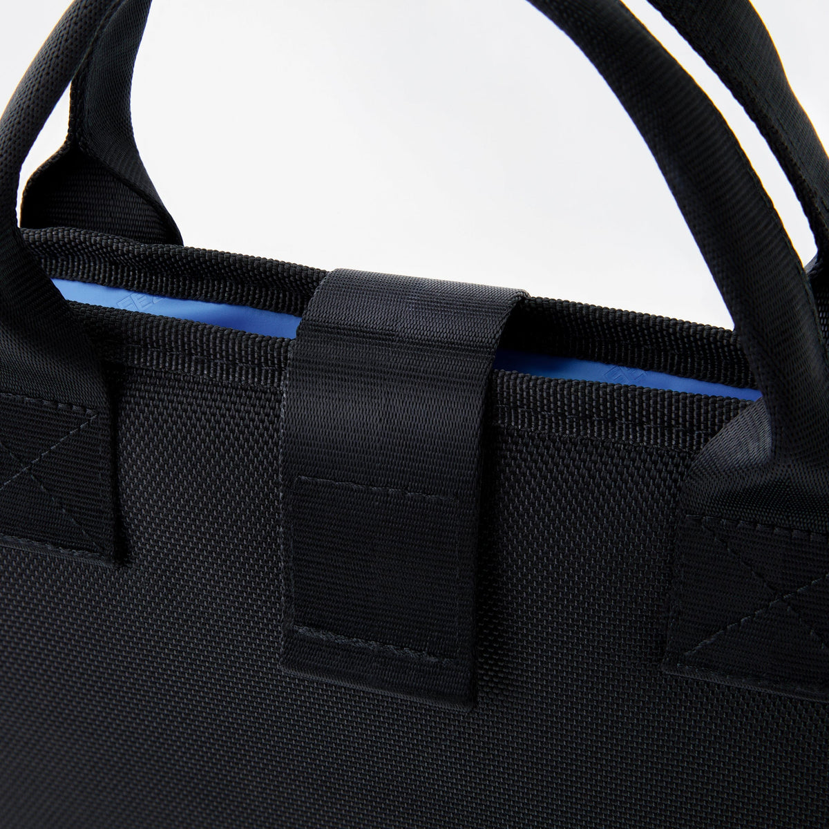 freezable-chill-board-large-r8 freezable-chill-board-large-black-ecofreeze-plus-zoom-handles.jpg